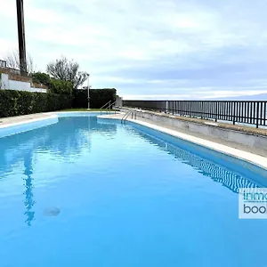 sun-beach-margon-vistas-al-mar-piscina-y-pk.catalonia-hotels.com/